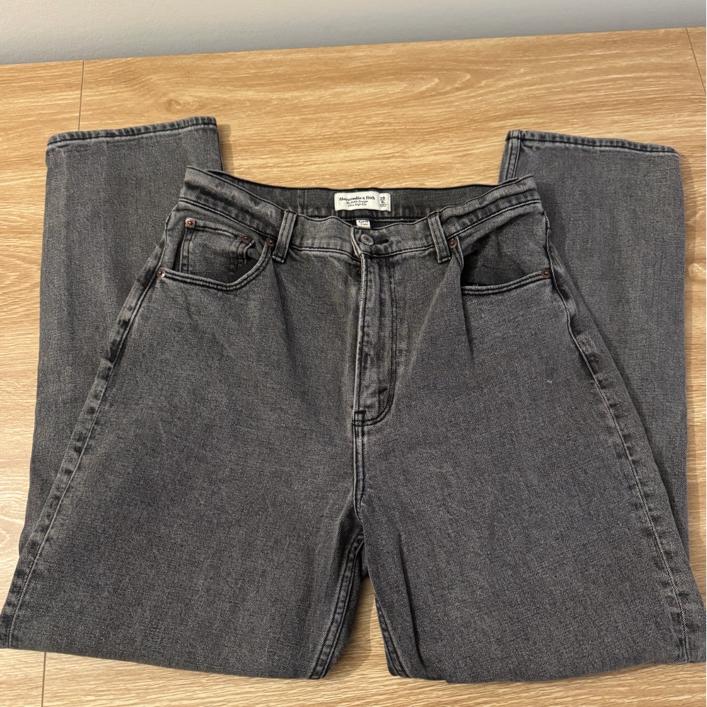 Abercrombie & Fitch Dark Gray Women's Straight Leg Jeans